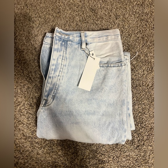 90's High Rise KanCans! 👖 - Picture 5 of 5